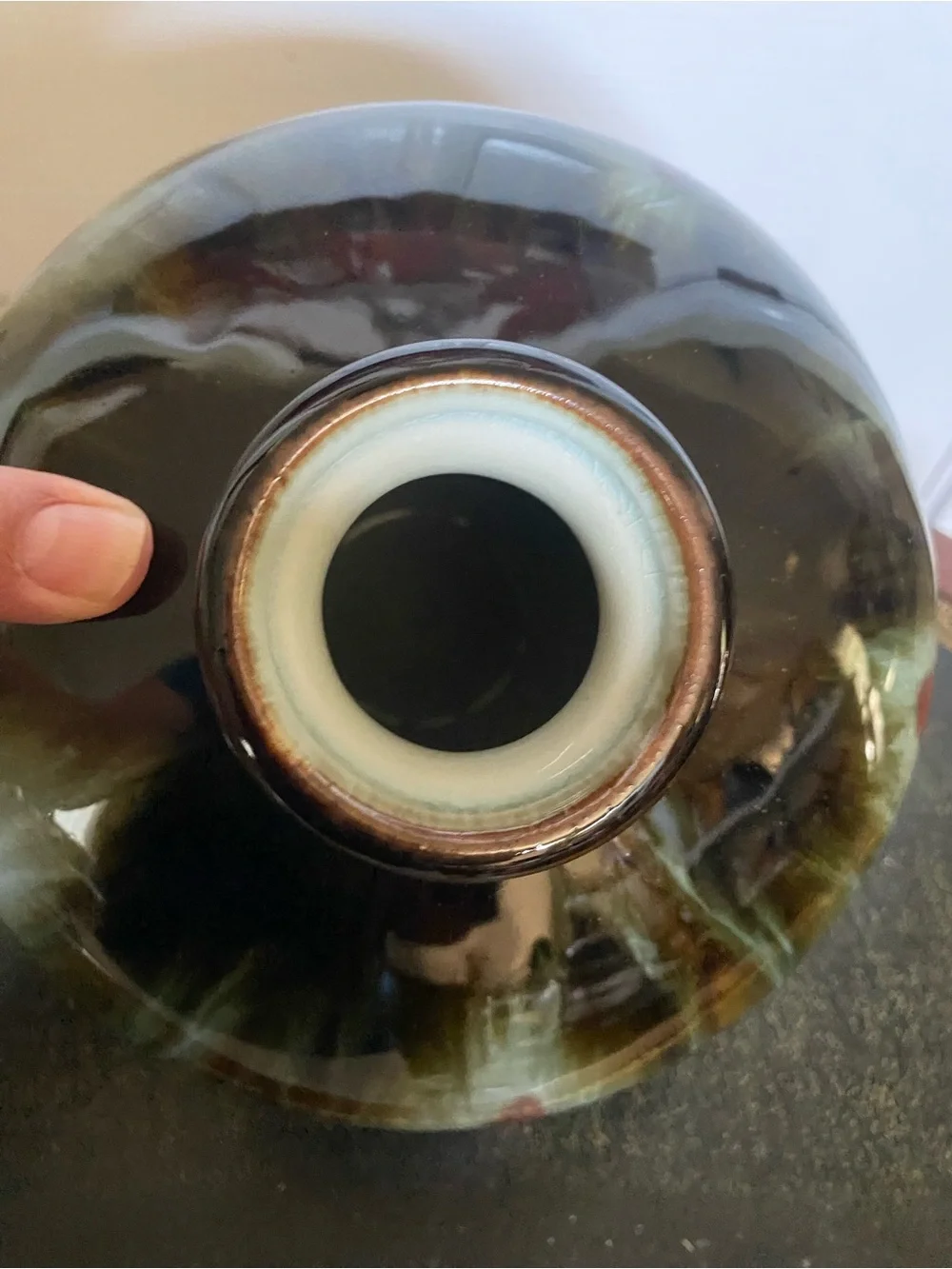 Exquisite Iridescent Studio Art Pottery Bulbous Vase Glazed Ceramic Flower Pot